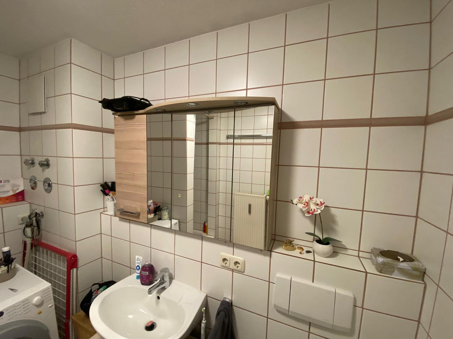 Moderne 2-Zimmer-Wohnung mit Balkon und Stellplatz in attraktiver Wohnlage Altenkunstadt – Altenkunstadt – Vorschaubild 3