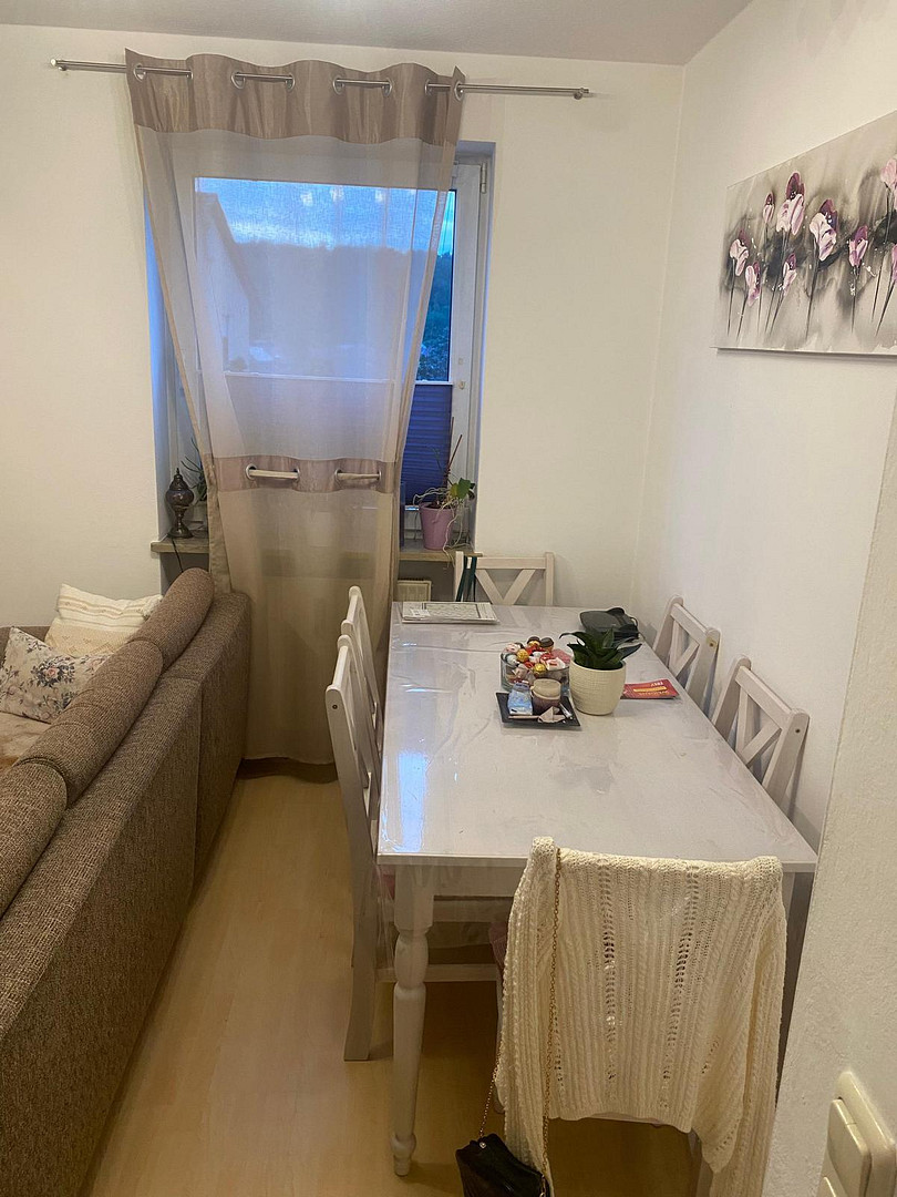 Moderne 2-Zimmer-Wohnung mit Balkon und Stellplatz in attraktiver Wohnlage Altenkunstadt – Altenkunstadt – Vorschaubild 12