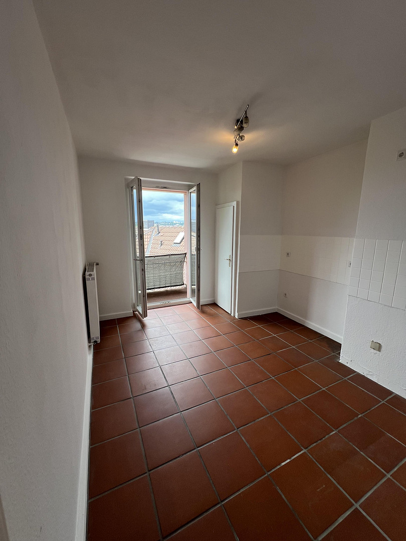 Attraktive 3-Zimmer-Wohnung mit Balkon in guter Lage von Wuppertal Barmen – Wuppertal(Heckinghausen) – Vorschaubild 5