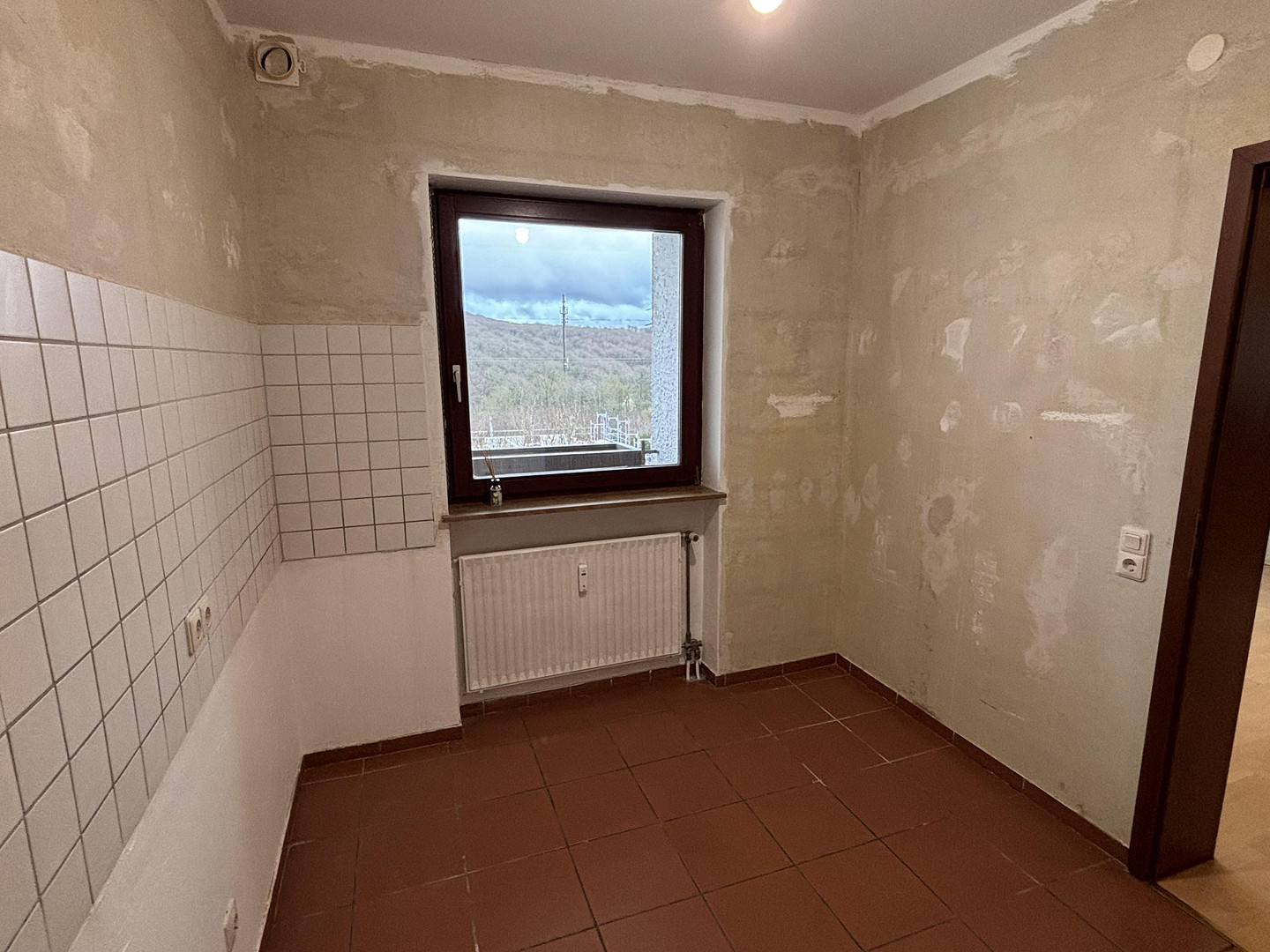 3 Zimmer-Küche-Bad, 2 Balkone, Stellplatz, Keller – Jenneweg 129, 66113 Saarbrücken(Malstatt) – Vorschaubild 5