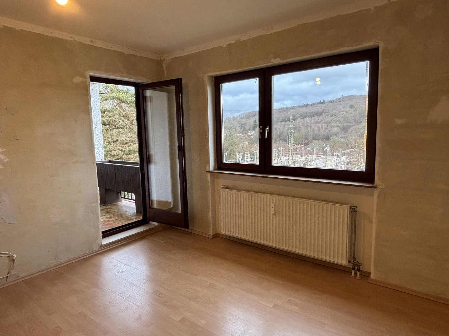3 Zimmer-Küche-Bad, 2 Balkone, Stellplatz, Keller – Jenneweg 129, 66113 Saarbrücken(Malstatt) – Vorschaubild 7