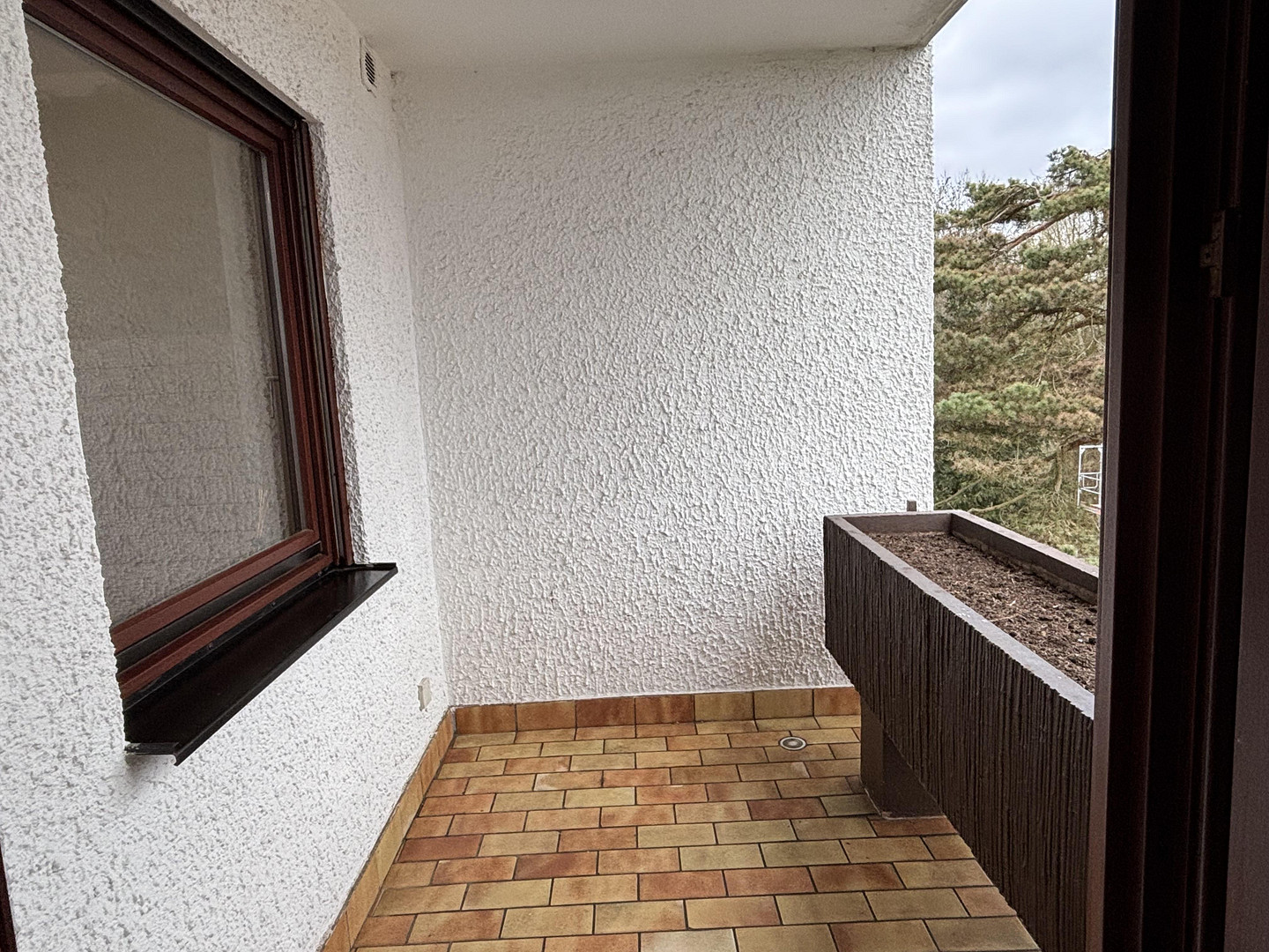 3 Zimmer-Küche-Bad, 2 Balkone, Stellplatz, Keller – Jenneweg 129, 66113 Saarbrücken(Malstatt) – Vorschaubild 13
