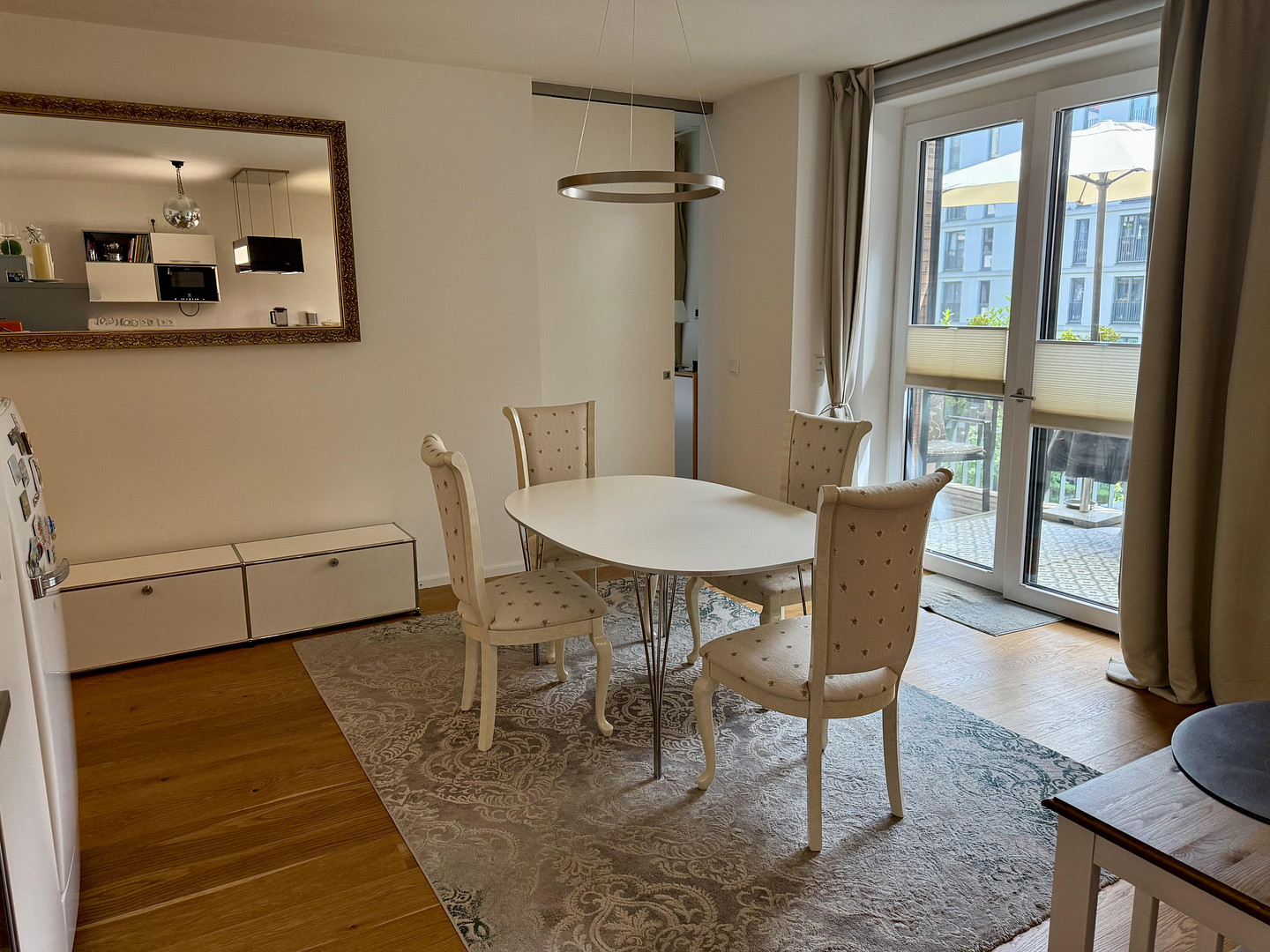 Geschmackvolle Wohnung mit vier Zimmern, Balkon und  Privatterrasse in HafenCity, Hamburg – 20457 Hamburg(Hafencity) – Vorschaubild 6