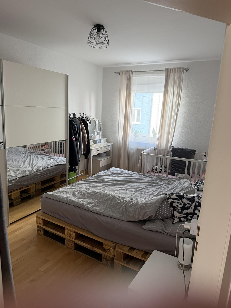 Schön geschnittene Dreizimmerwohnung mit Wohnküche – Köln(Buchheim) – Vorschaubild 4