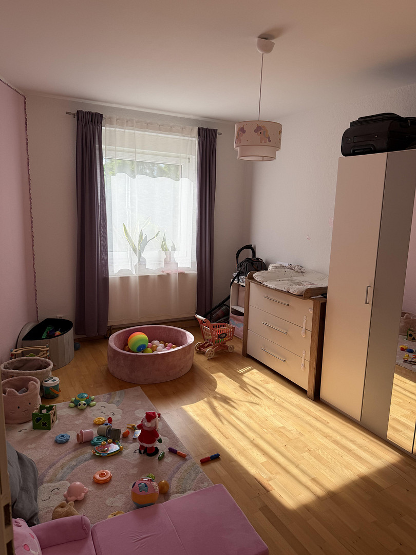 Schön geschnittene Dreizimmerwohnung mit Wohnküche – Köln(Buchheim) – Vorschaubild 3