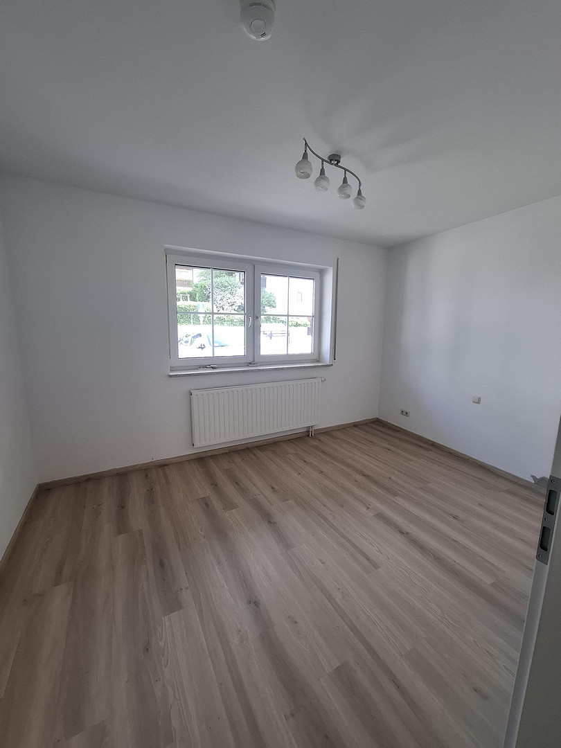 Erstbezug nach Sanierung 2 Zimmer Wohnung PAF 2 Minuten ins Zentrum – Pfaffenhofen(Pfaffenhofen an der Ilm) – Vorschaubild 3