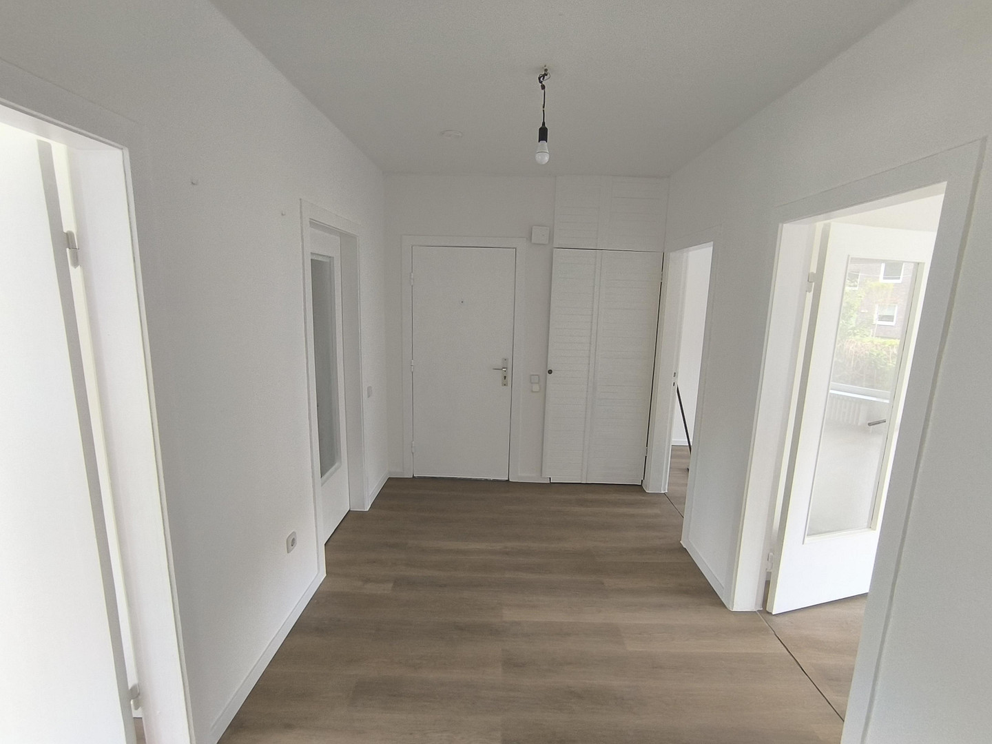 Frisch renovierte 3 Zi. sonnige Whg 650m vom Tibarg entfernt – 22459 Hamburg(Niendorf) – Vorschaubild 9