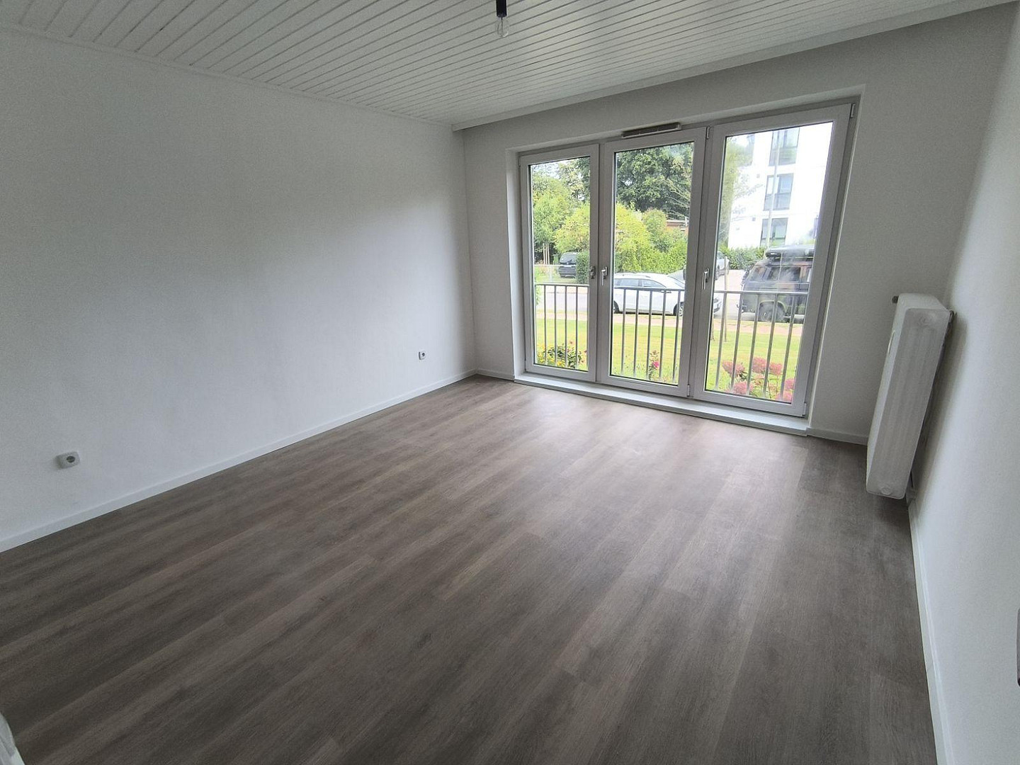 Frisch renovierte 3 Zi. sonnige Whg 650m vom Tibarg entfernt – 22459 Hamburg(Niendorf) – Vorschaubild 2