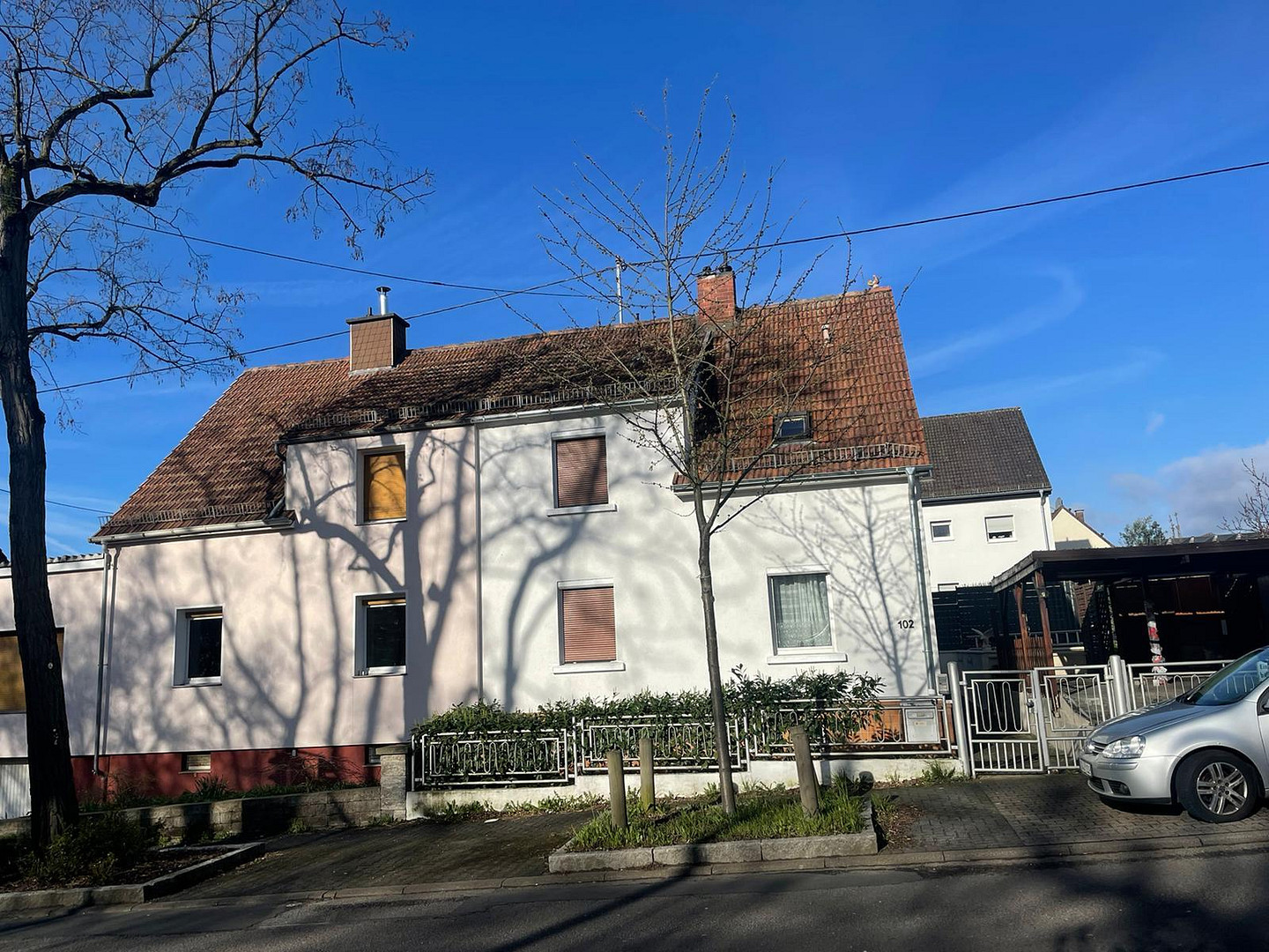 Helle 4-Zimmer-DHH mit Garten/Keller in WI-Bierstadt (TOP LAGE)