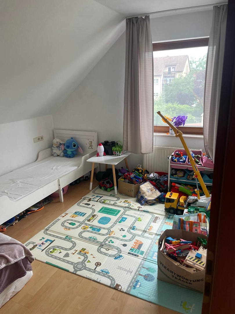 Moderne 2-Zi-Whg mit Balkon,Keller, Garten – Ulrichstraße 34, 72764 Reutlingen – Vorschaubild 8