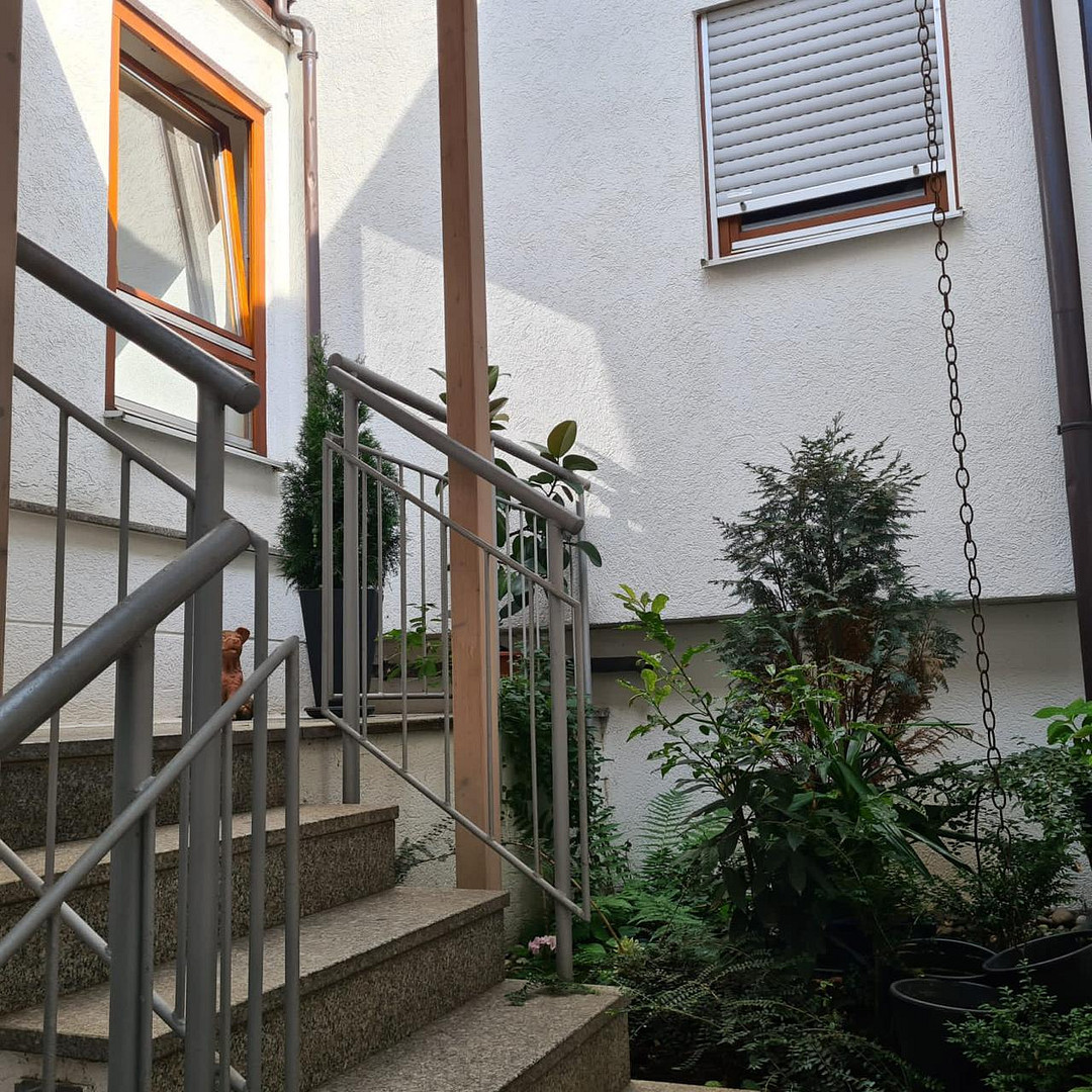 Moderne 2-Zi-Whg mit Balkon,Keller, Garten – Ulrichstraße 34, 72764 Reutlingen – Vorschaubild 13