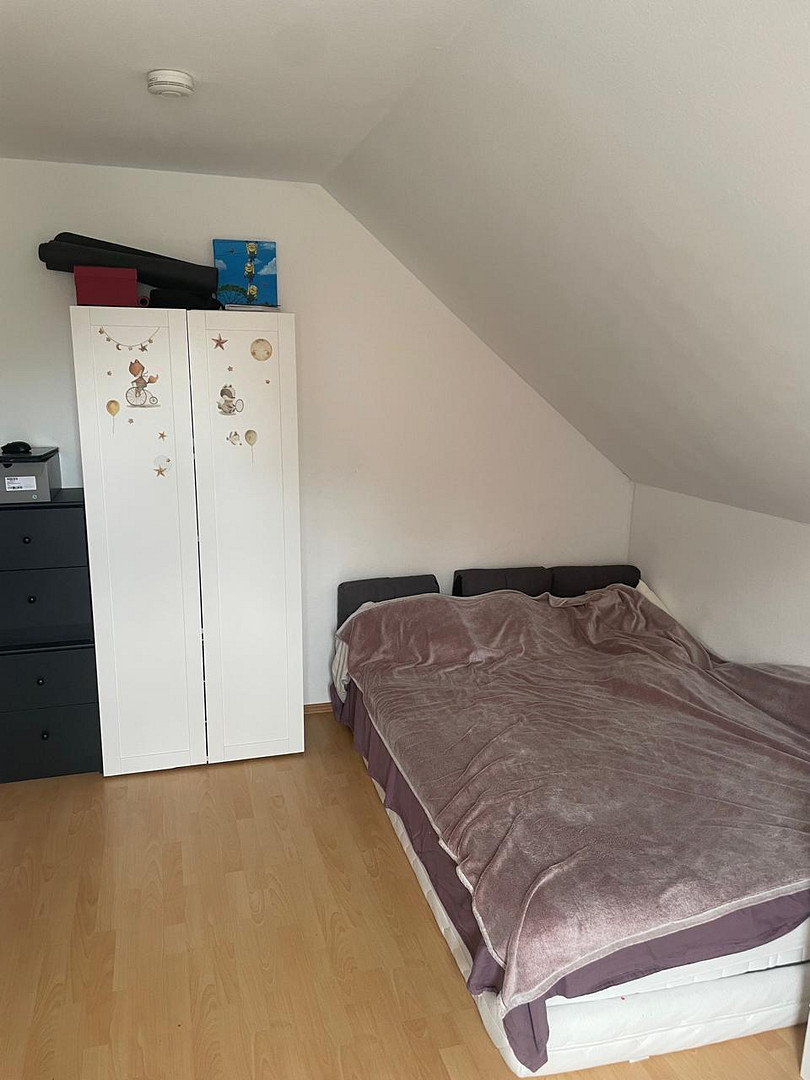 Moderne 2-Zi-Whg mit Balkon,Keller, Garten – Ulrichstraße 34, 72764 Reutlingen – Vorschaubild 7