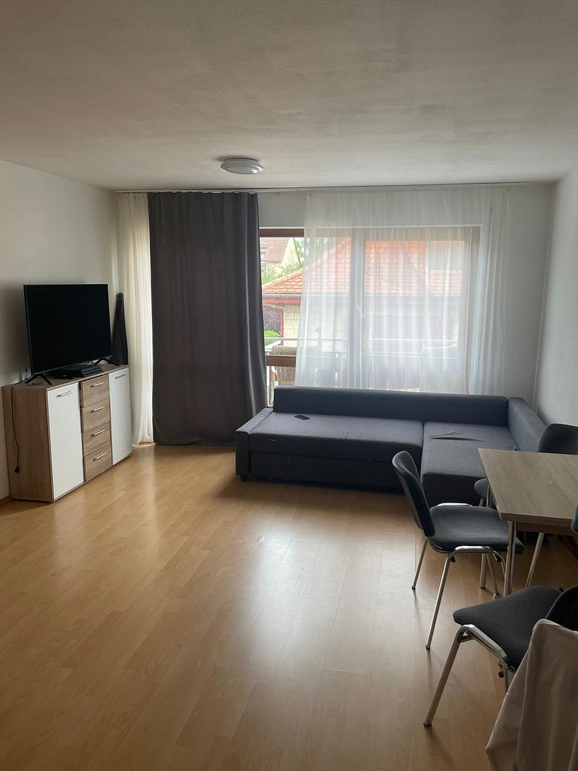 Moderne 2-Zi-Whg mit Balkon,Keller, Garten – Ulrichstraße 34, 72764 Reutlingen – Vorschaubild 5