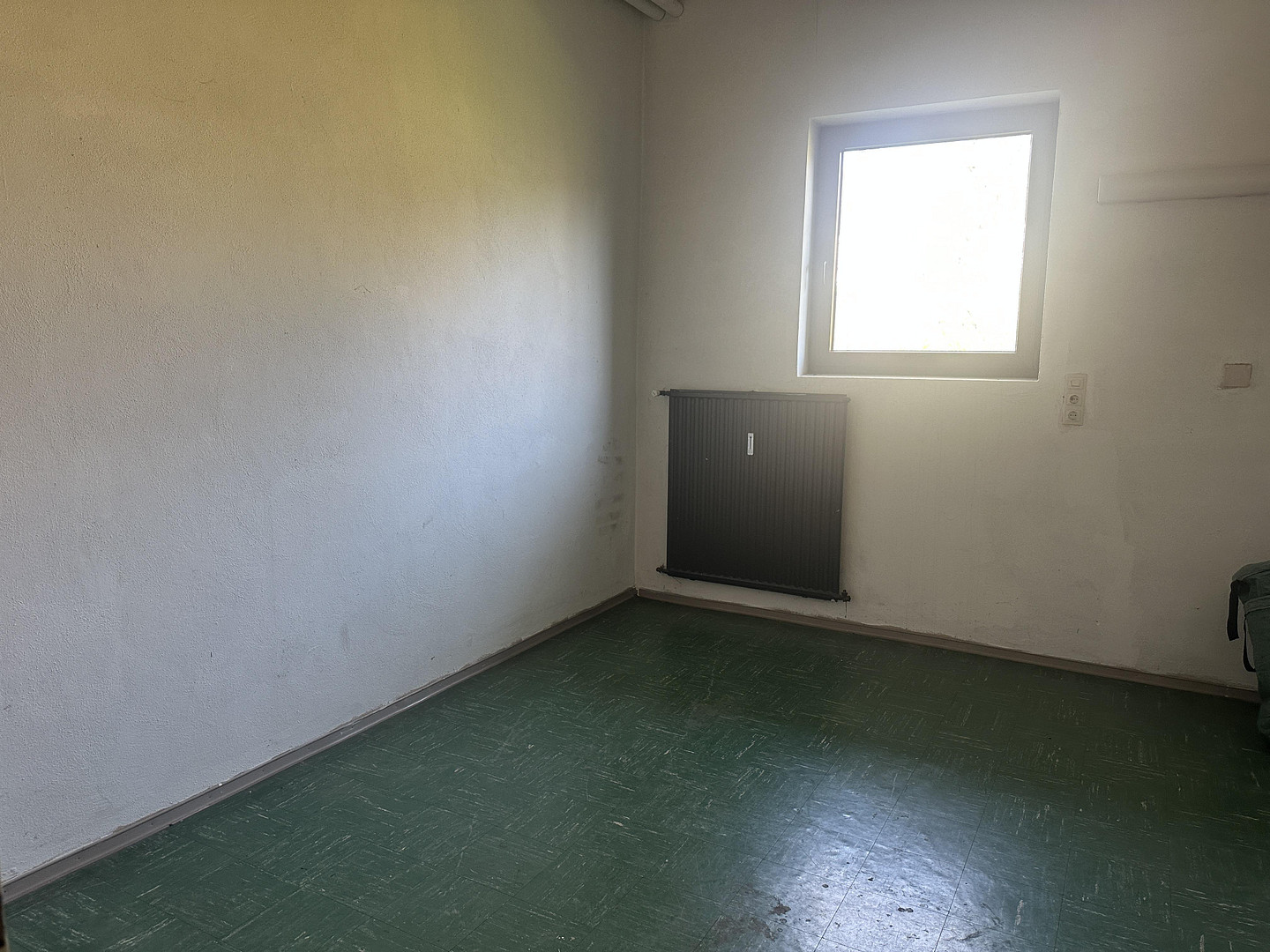 Zweifamilienhaus mit Garten in Remseck-Hochdorf – Remseck am Neckar(Hochdorf) – Vorschaubild 3