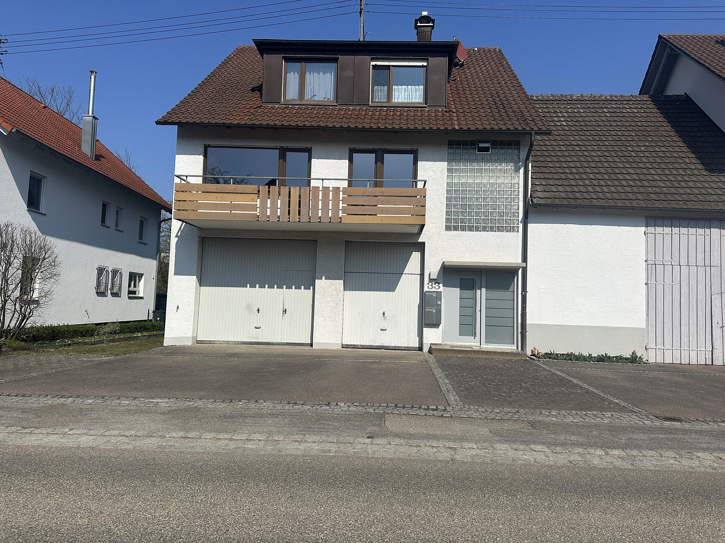 Zweifamilienhaus mit Garten in Remseck-Hochdorf