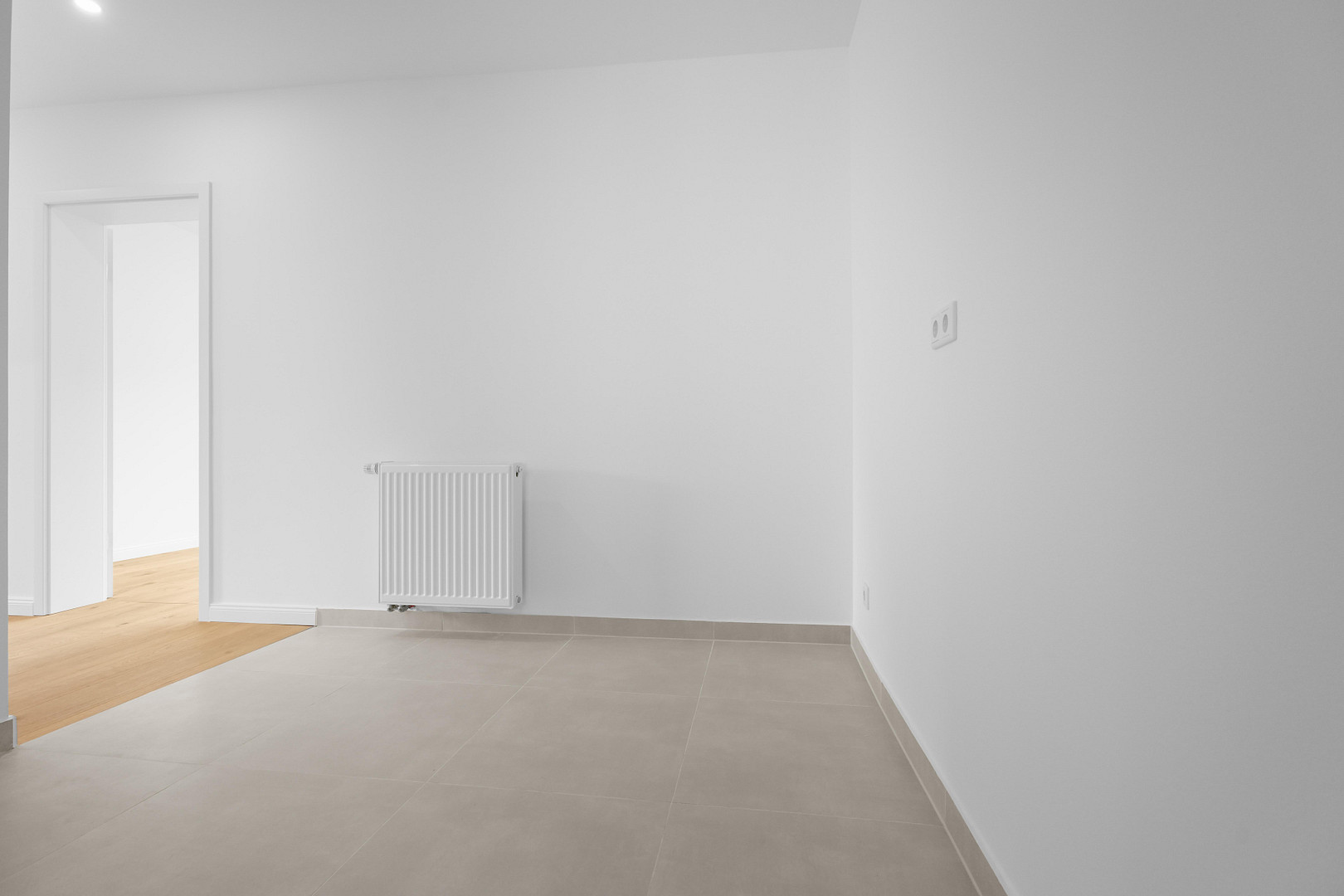 Schwachhausen: Erstbezug nach Sanierung – 3 Zimmer & Loggia – Emmastraße 80, 28213 Bremen(Schwachhausen) – Vorschaubild 5