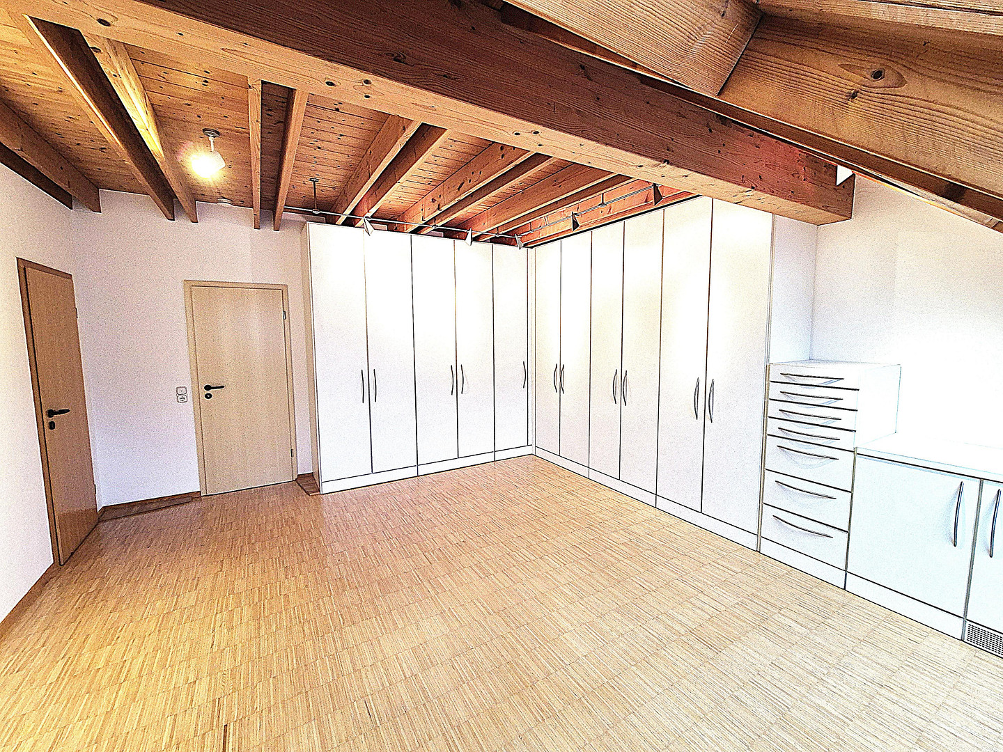 Frankfurt-Süd, in Dietzenbach-Steinberg, sehr schönes Haus mit großem Garten, Garage, EBK und Sauna. – 60598 Frankfurt am Main(Sachsenhausen) – Vorschaubild 9