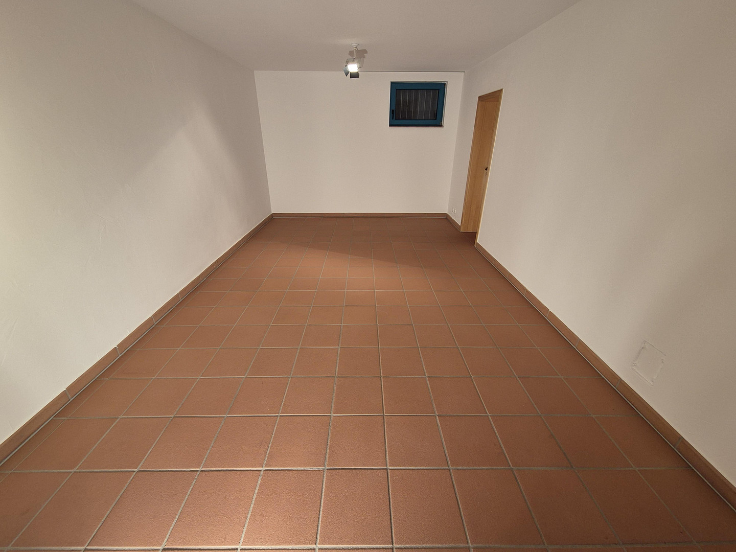 Frankfurt-Süd, in Dietzenbach-Steinberg, sehr schönes Haus mit großem Garten, Garage, EBK und Sauna. – 60598 Frankfurt am Main(Sachsenhausen) – Vorschaubild 13