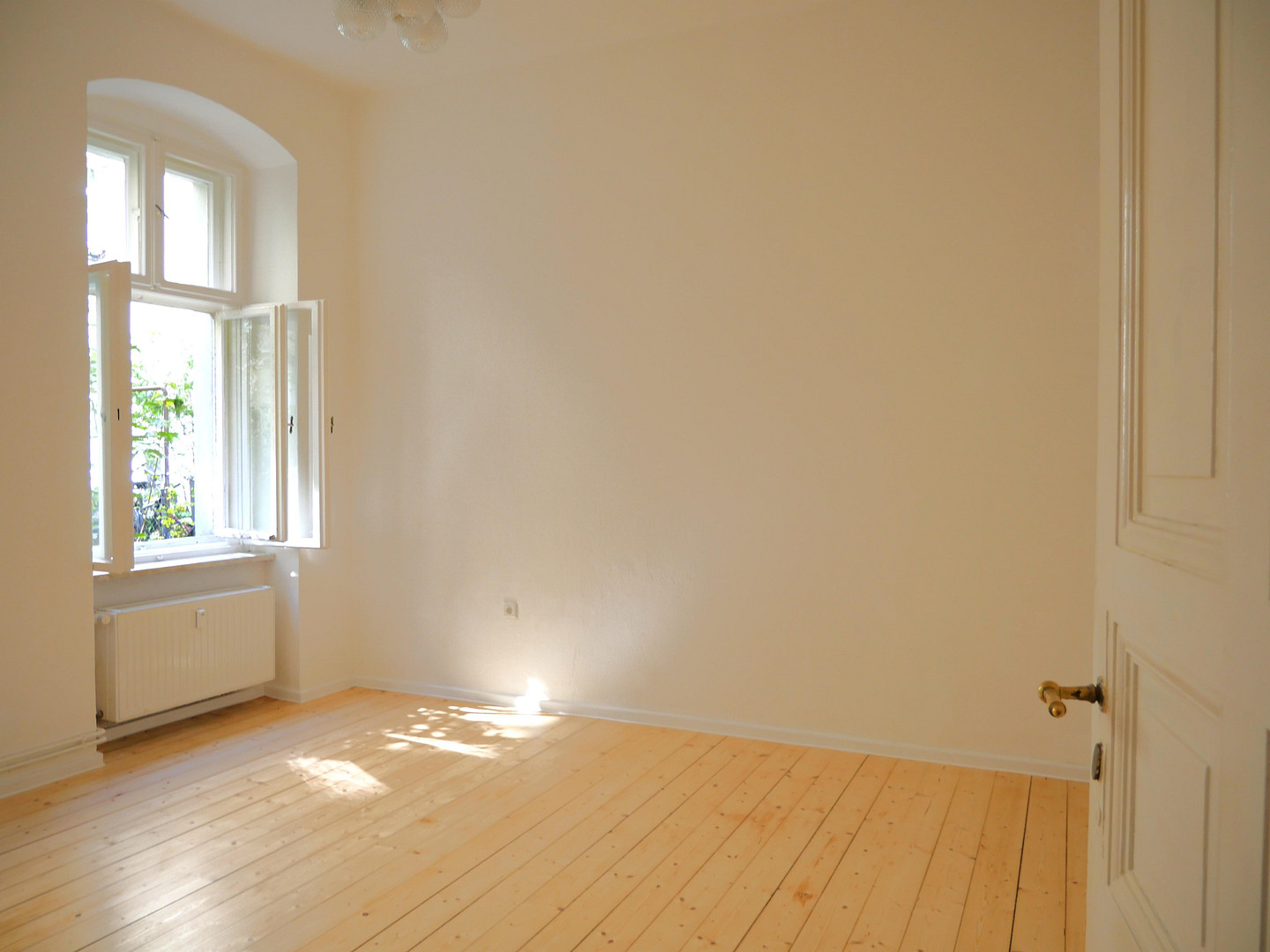 Provisionsfrei - gepflegte, helle Altbauwohnung in Nord-Neukölln – 12051 Berlin(Neukölln) – Vorschaubild 3
