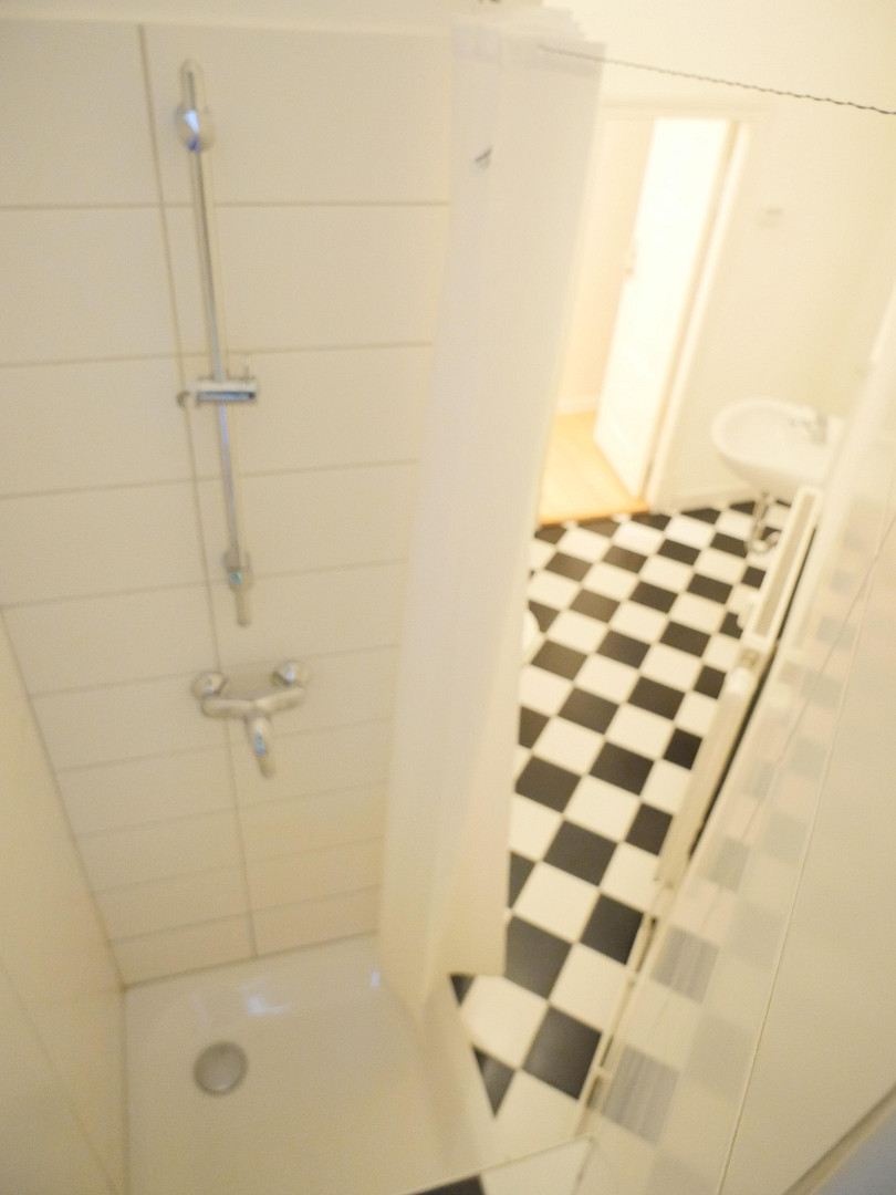 Provisionsfrei - gepflegte, helle Altbauwohnung in Nord-Neukölln – 12051 Berlin(Neukölln) – Vorschaubild 22