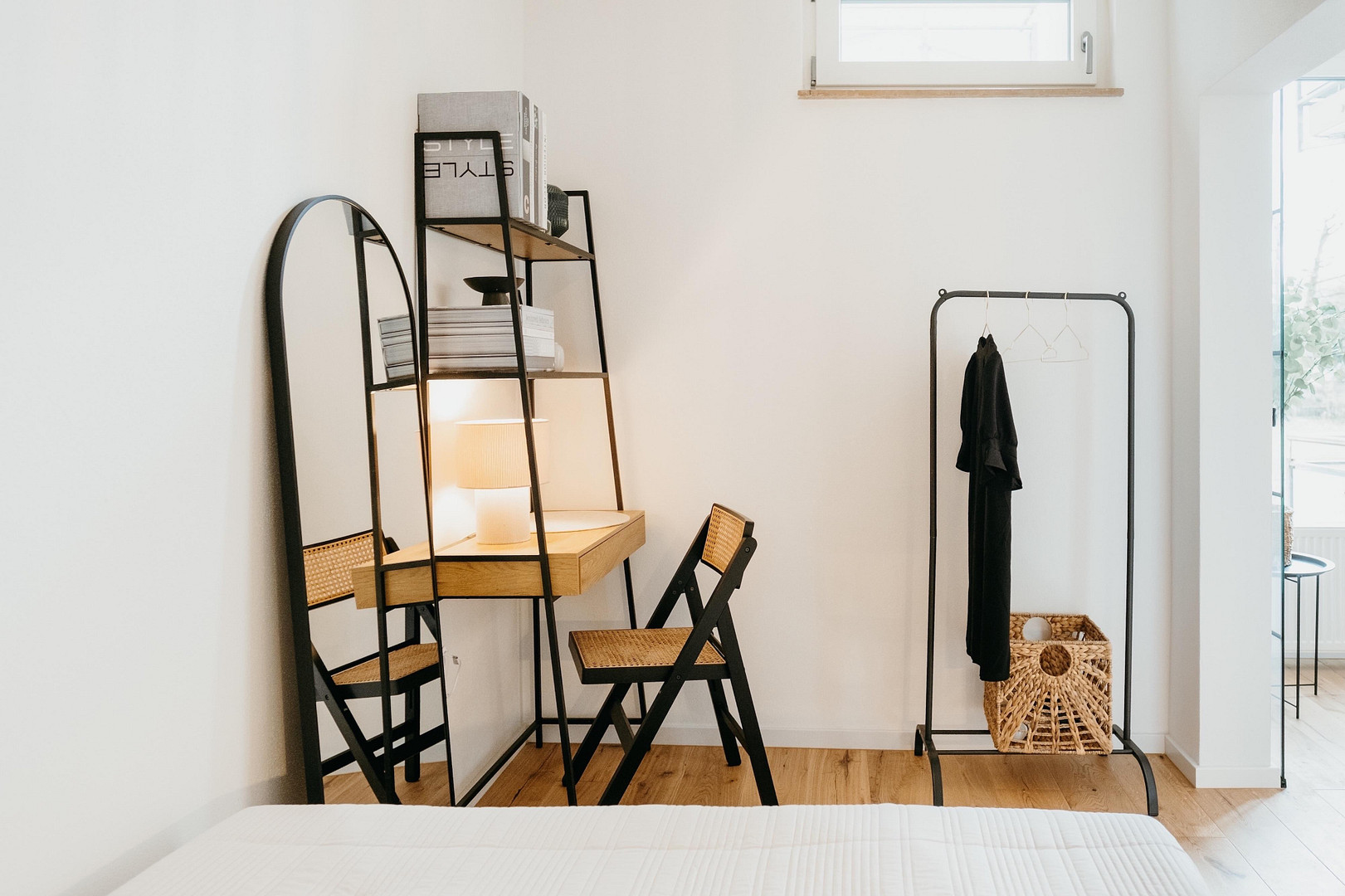 Im Herzen Schwabings: Charmante 2-Zimmer-Wohnung mit Balkon – München(Schwabing) – Vorschaubild 5