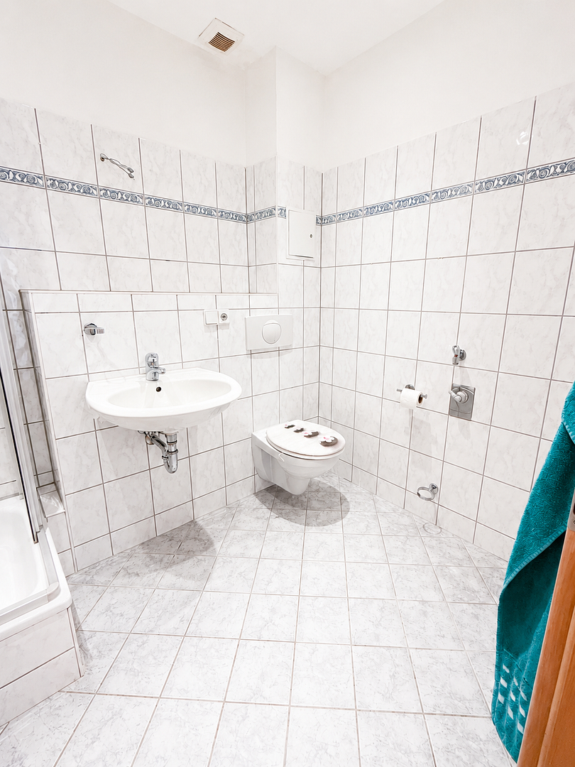🔥 1 Monat mietfrei | Helle Altbauwohnung mit hohen Decken & EBK im Zentrum 🔥 – Agnesstraße 24, 6844 Dessau-Roßlau(Dessau) – Vorschaubild 6
