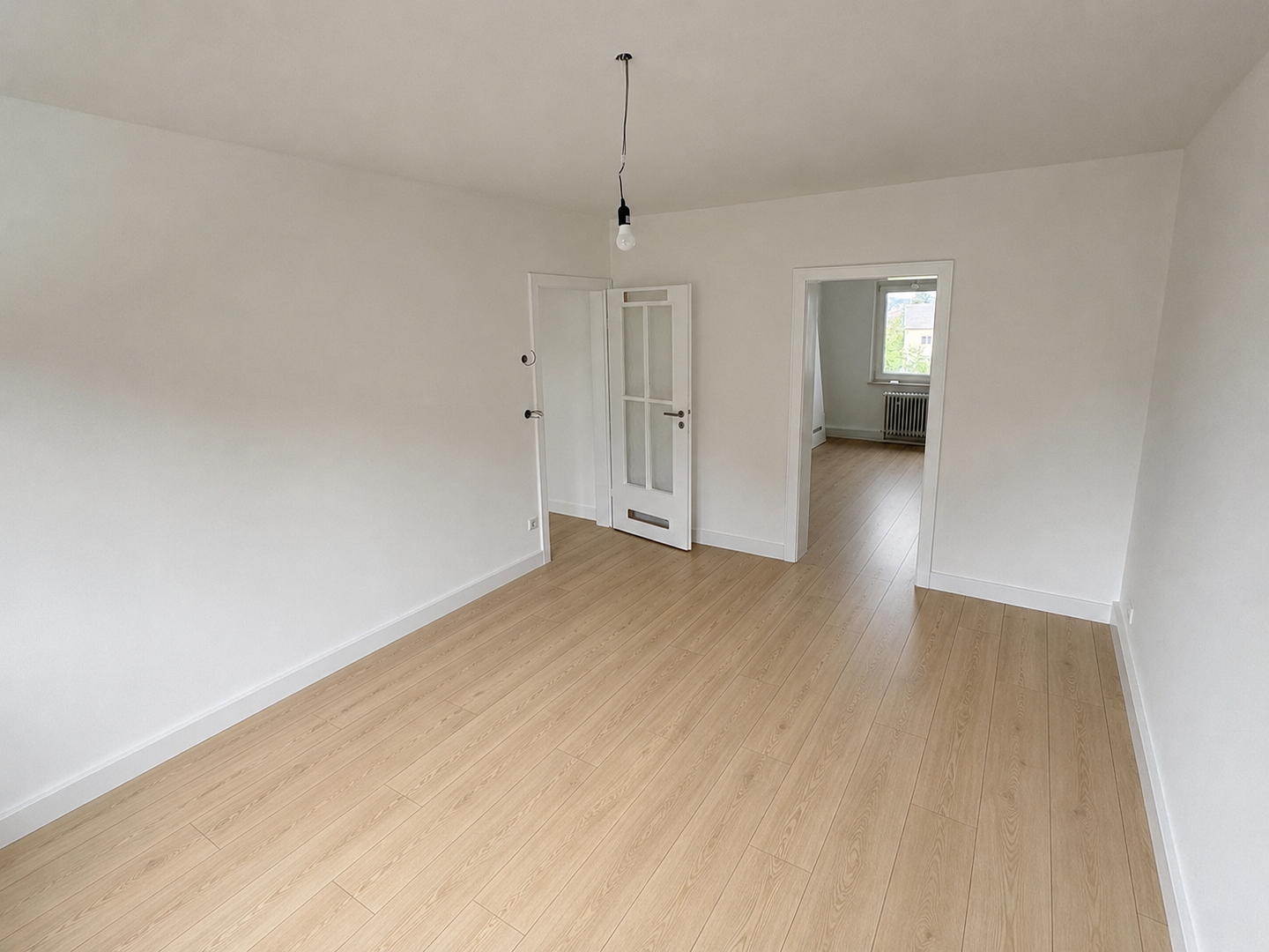 Erstbezug nach Sanierung | Moderne 2-Zimmer-Wohnung | oberste Etage – Paulstraße 21, 42287 Wuppertal(Barmen) – Vorschaubild 2
