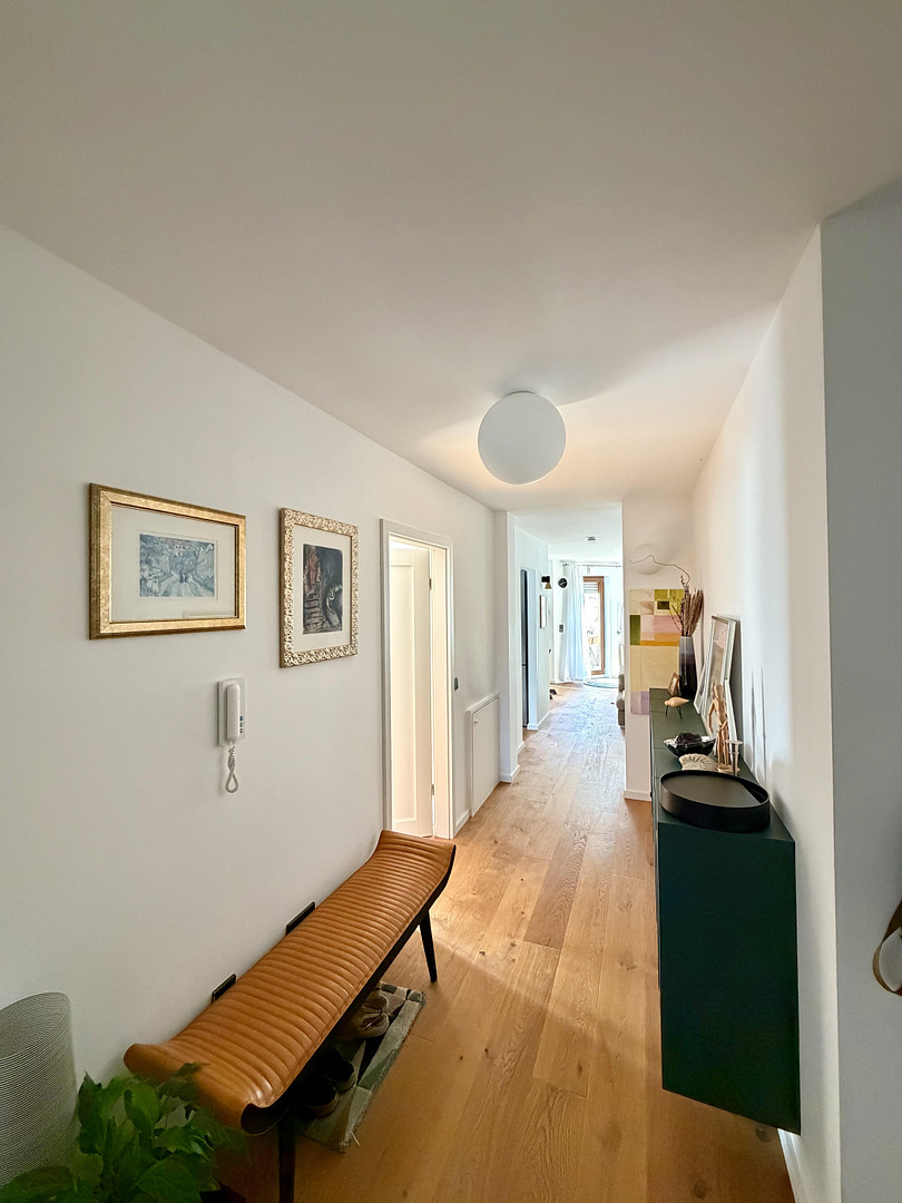 Helle 3,5-Zimmer-Wohnung mit großem Sonnenbalkon in ruhiger Sackgassenlage