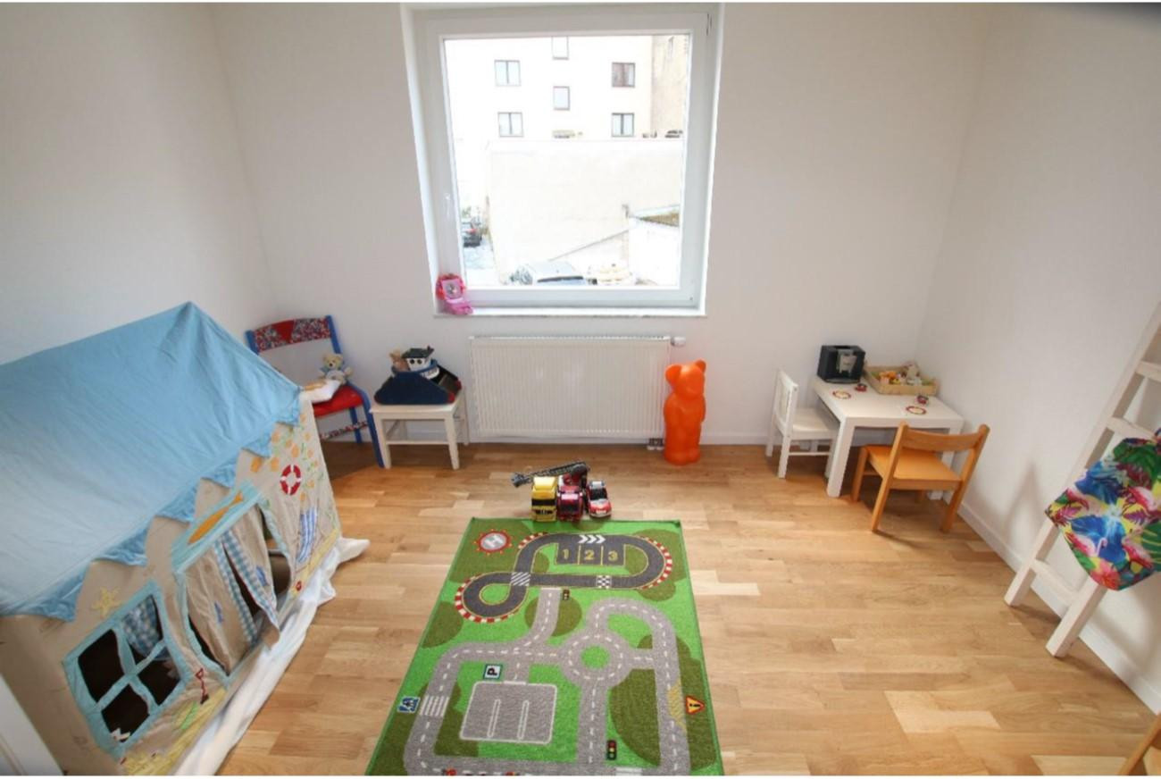 Große Etagenwohnung mit Garage und großer Dachterasse zentral in Koblenz Lützel – Straßburger Straße 3a, 56070 Koblenz – Vorschaubild 4