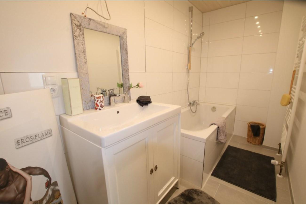 Große Etagenwohnung mit Garage und großer Dachterasse zentral in Koblenz Lützel – Straßburger Straße 3a, 56070 Koblenz – Vorschaubild 6