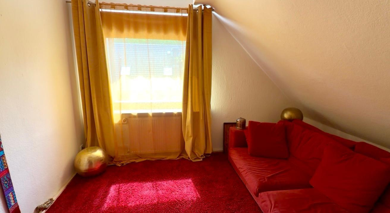 Freistehendes Einfamilienhaus mit Photovoltaikanlage auf sonnigem Grundstück in Berlin-Wittenau – 13403 Berlin(Wittenau) – Vorschaubild 17