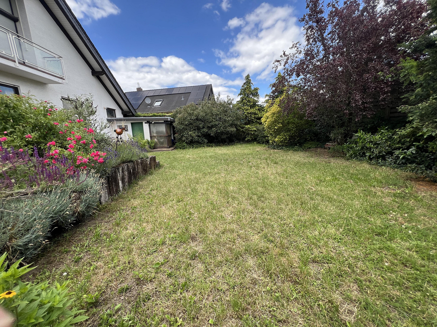 Hell und großzügig geschnitten - Freistehendes Einfamilienhaus mit Garten und Kamin – Büttelborn(Klein-Gerau) – Vorschaubild 22