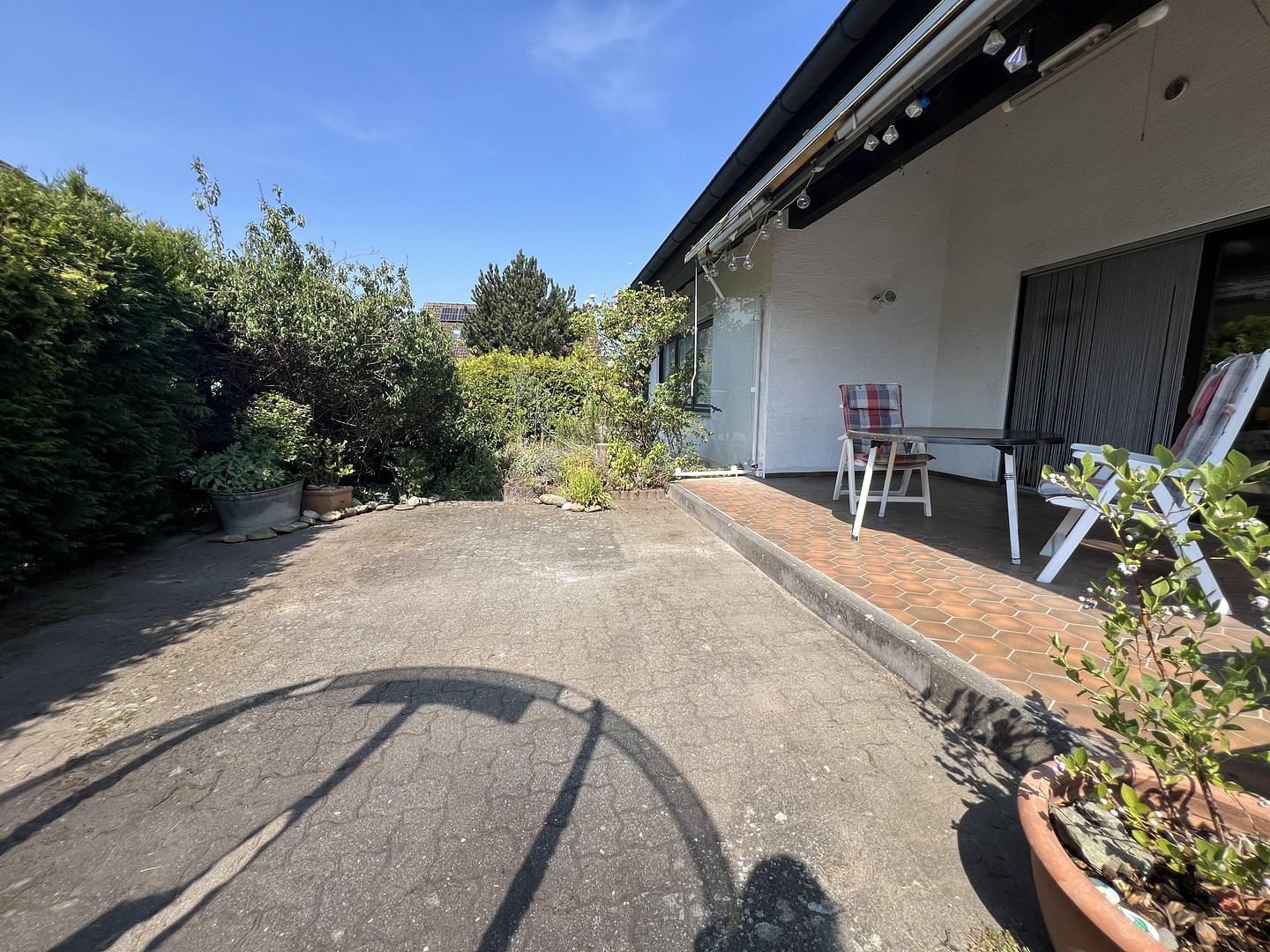 Hell und großzügig geschnitten - Freistehendes Einfamilienhaus mit Garten und Kamin – Büttelborn(Klein-Gerau) – Vorschaubild 25
