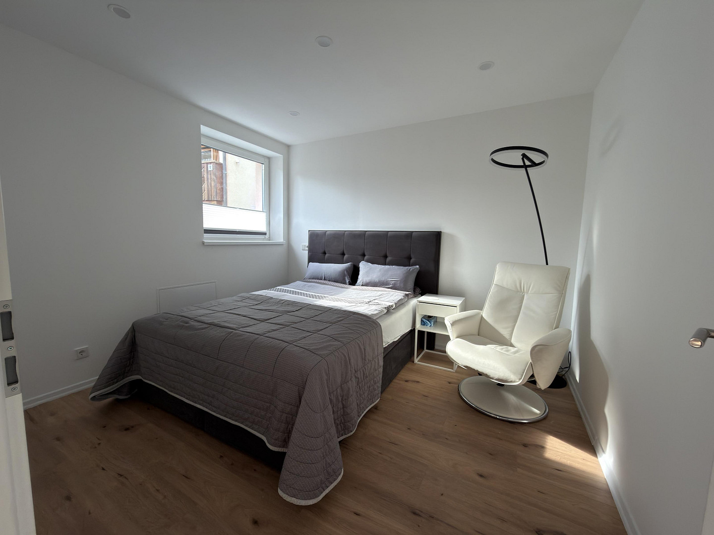 Kernsaniertes ZFH – 2 vermietbare Whg., Energieklasse A, 1.450 € Sollmiete – Igensdorf(Oberlindelbach) – Vorschaubild 14