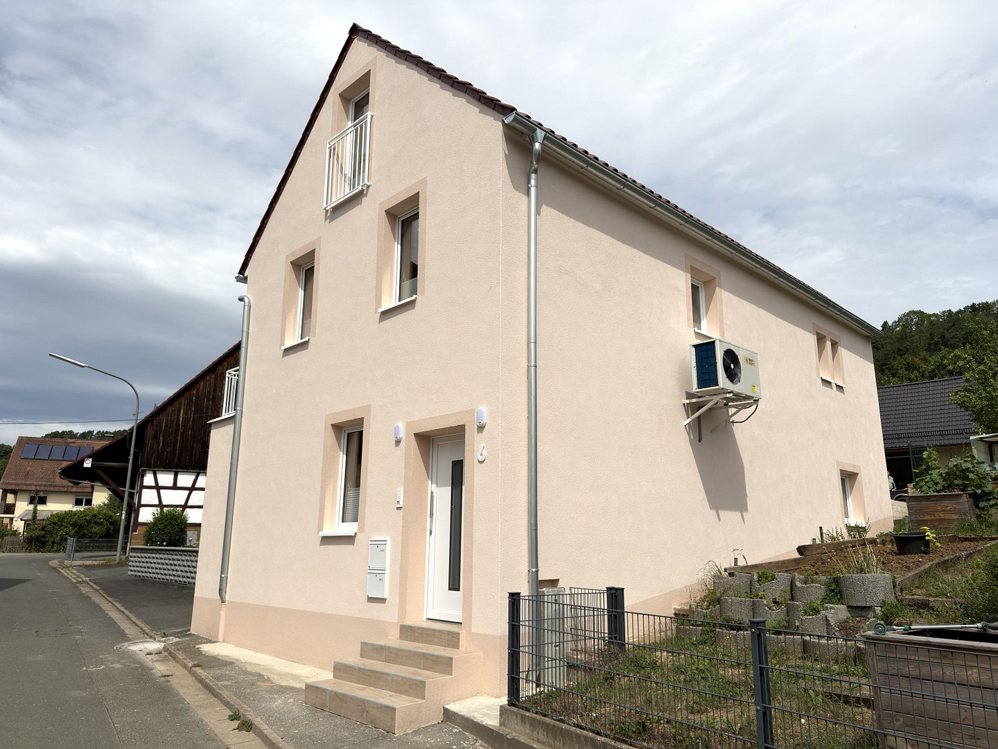 Kernsaniertes ZFH – 2 vermietbare Whg., Energieklasse A, 1.450 € Sollmiete – Igensdorf(Oberlindelbach) – Vorschaubild 10