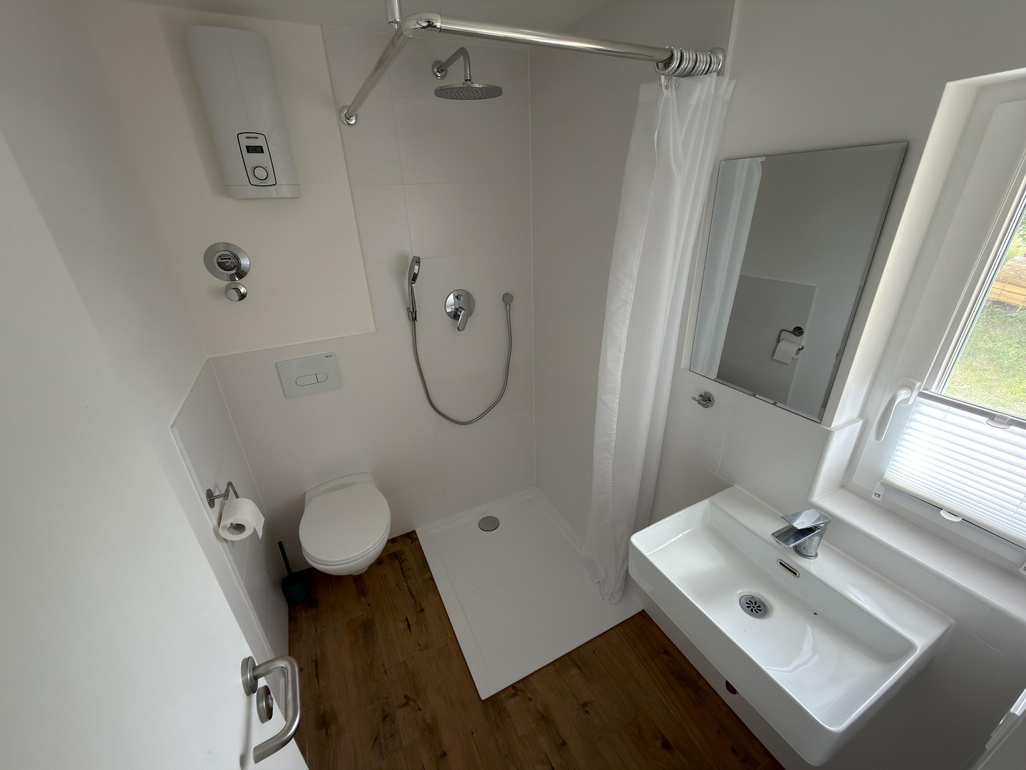 Kernsaniertes ZFH – 2 vermietbare Whg., Energieklasse A, 1.450 € Sollmiete – Igensdorf(Oberlindelbach) – Vorschaubild 3