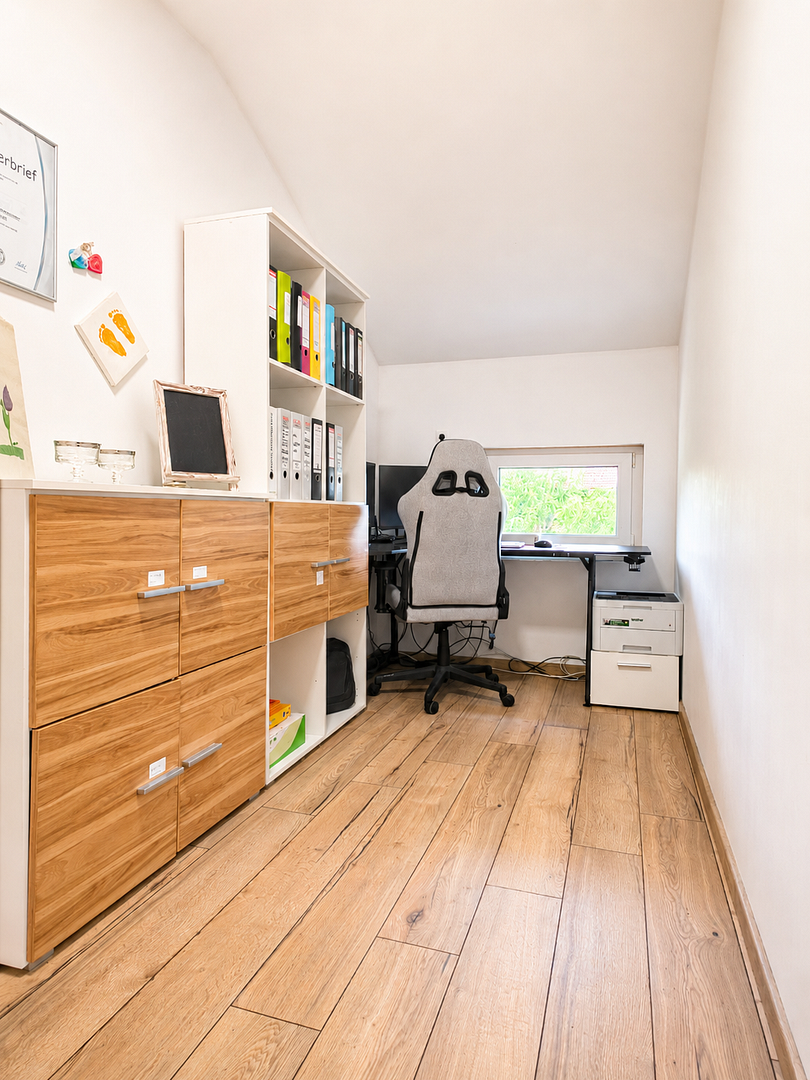 Modernes 217-m²-Familienhaus mit 8 Zimmern, PV-Speicher, Wallbox, Solar & großem Garten – Reisbach(Oberhausen) – Vorschaubild 33