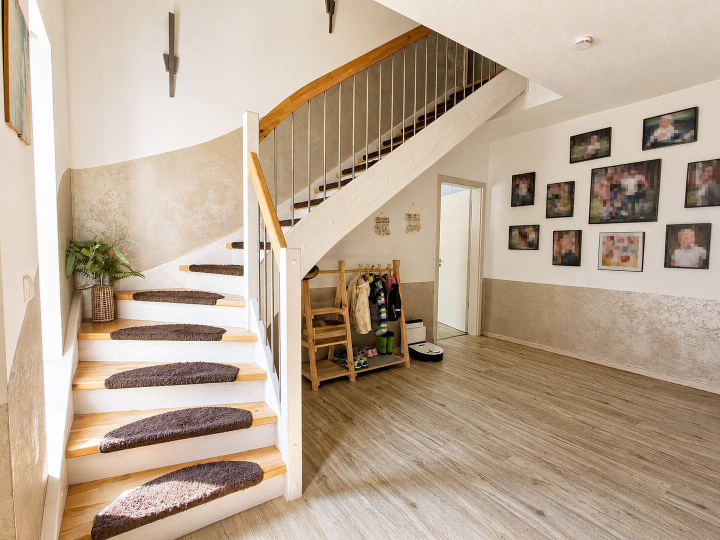 Modernes 217-m²-Familienhaus mit 8 Zimmern, PV-Speicher, Wallbox, Solar & großem Garten – Reisbach(Oberhausen) – Vorschaubild 12