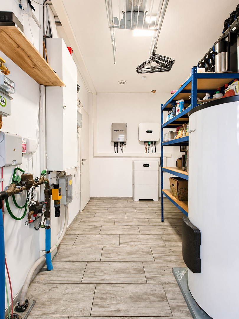 Modernes 217-m²-Familienhaus mit 8 Zimmern, PV-Speicher, Wallbox, Solar & großem Garten – Reisbach(Oberhausen) – Vorschaubild 22