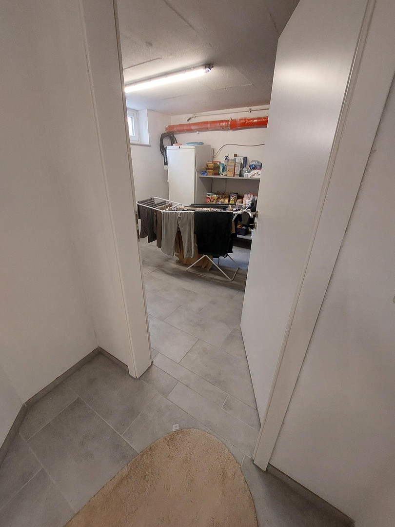 Einfamilienhaus mit Wintergarten ;Terrasse; Garten und Garage.  !!(Preis Verhandelbar) – Offermannsstr 9, 52499 Baesweiler(Setterich) – Vorschaubild 27