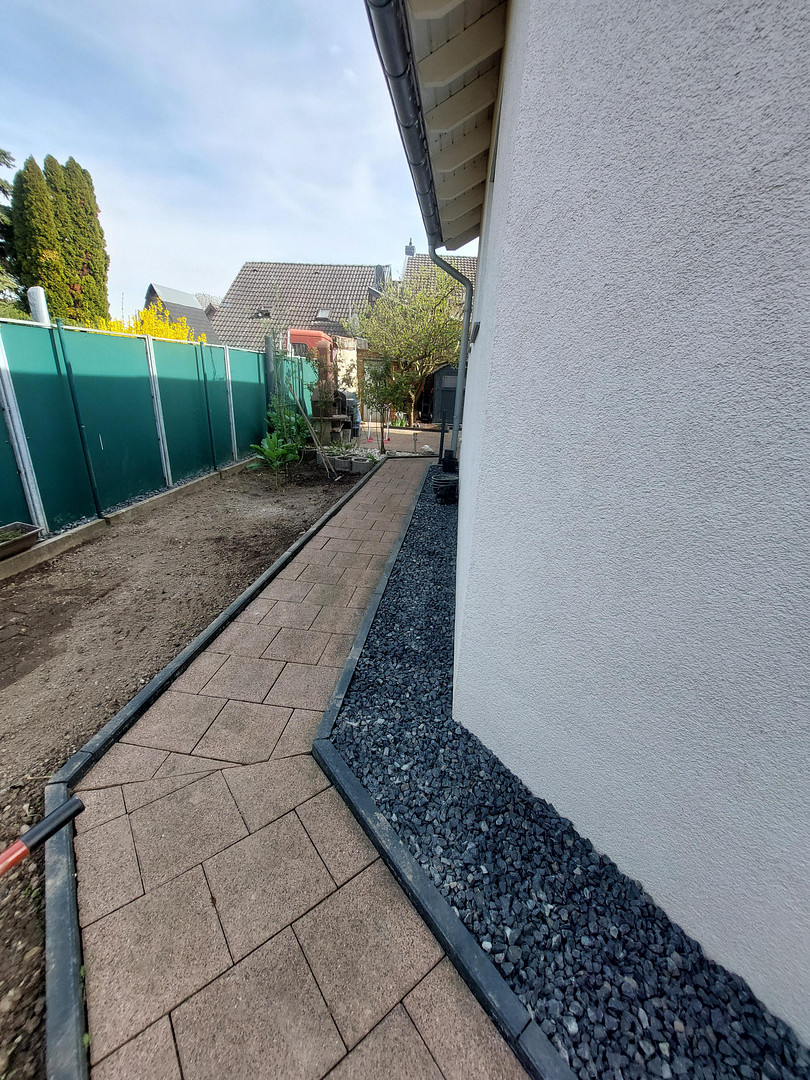 Einfamilienhaus mit Wintergarten ;Terrasse; Garten und Garage.  !!(Preis Verhandelbar) – Offermannsstr 9, 52499 Baesweiler(Setterich) – Vorschaubild 38
