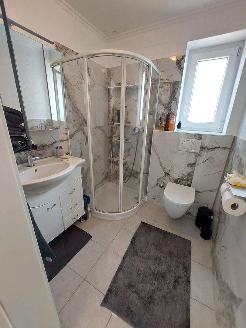 Einfamilienhaus mit Wintergarten ;Terrasse; Garten und Garage.  !!(Preis Verhandelbar) – Offermannsstr 9, 52499 Baesweiler(Setterich) – Vorschaubild 5
