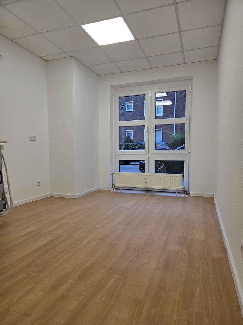 3-Zimmer-Gartenwohnung, Einbauküche, zentrale Innenstadtlage Erstbezug nach Sanierung, WG-geeignet – Höhenstraße 25, 40227 Düsseldorf(Oberbilk) – Vorschaubild 5