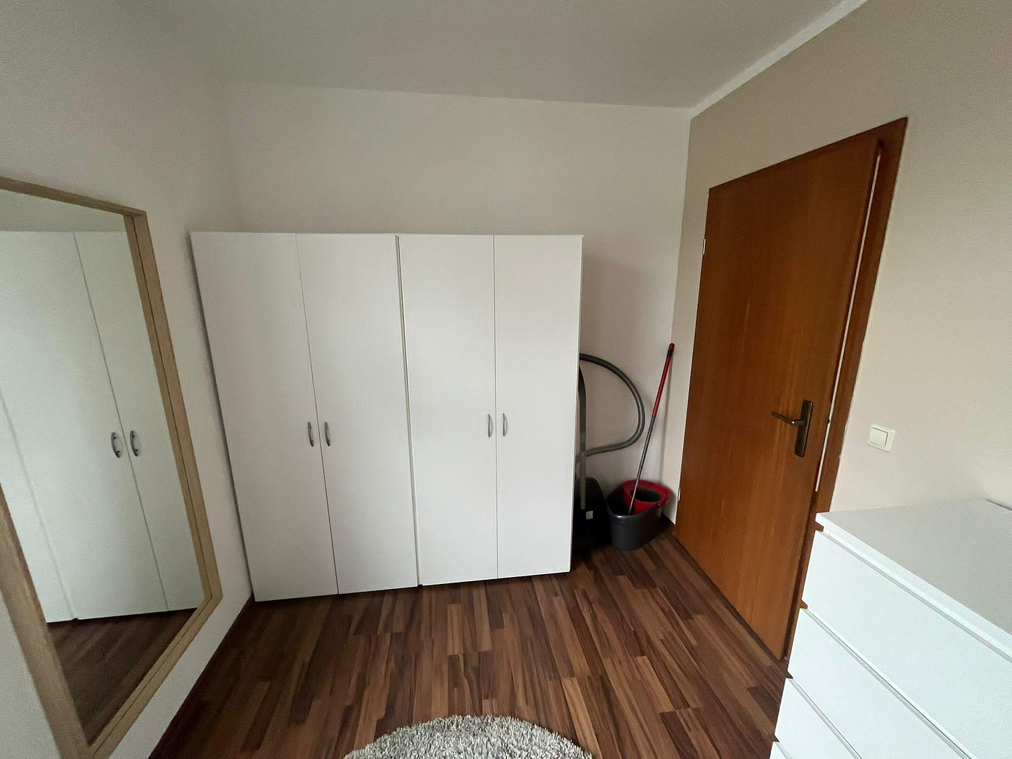 Voll möblierte schöne & helle 3 Zimmer Homeoffice Wohnung in ruhiger Lage nahe S-Bahn Grünau – Am Falkenberg 106, 12524 Berlin(Altglienicke) – Vorschaubild 12