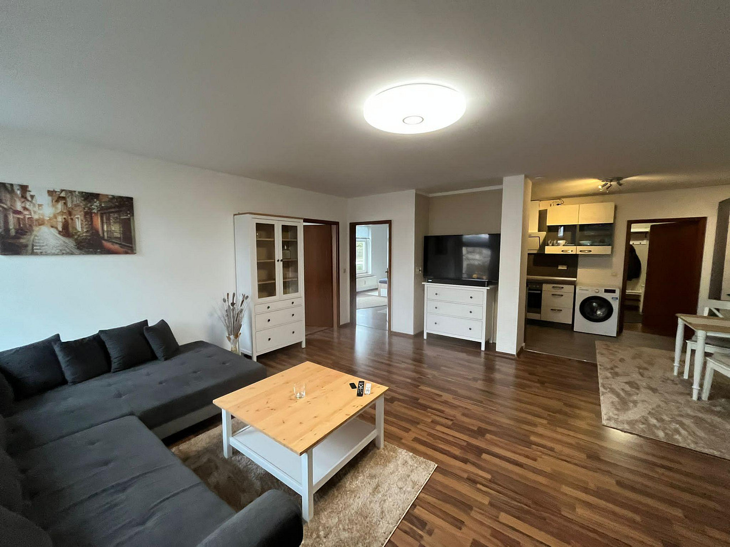 Voll möblierte schöne & helle 3 Zimmer Homeoffice Wohnung in ruhiger Lage nahe S-Bahn Grünau – Am Falkenberg 106, 12524 Berlin(Altglienicke) – Vorschaubild 2