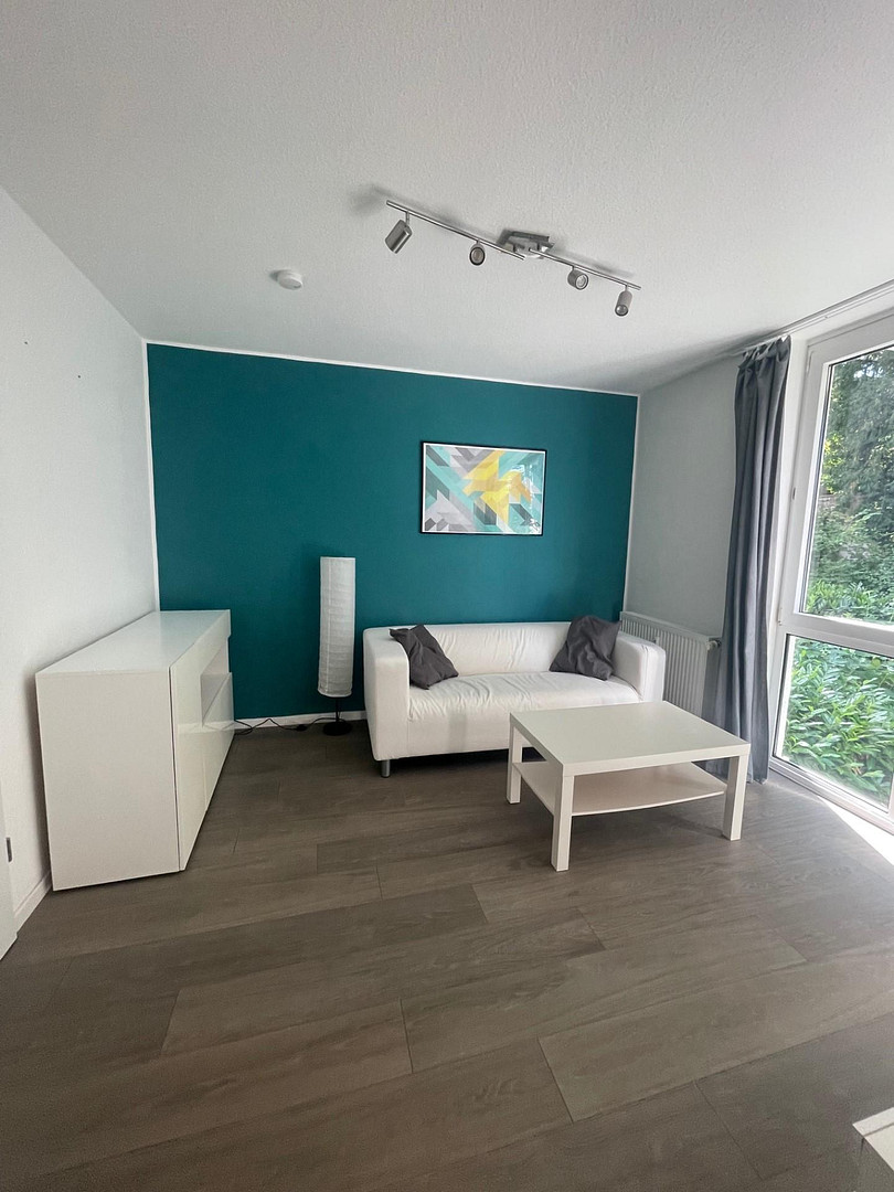Sehr schöne 2-Zi. Whg. mit Blick auf den Aachener Stadtpark, inkl. Mobiliar & EBK – Passstraße 117, 52070 Aachen – Vorschaubild 2
