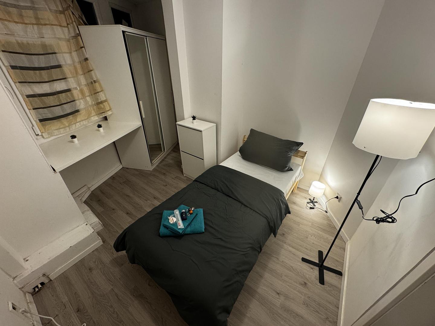 8% Bruttorendite in Stuttgart! Vollvermietetes 5-Zimmer-WG-Investment mit Top-Cashflow – Stuttgart(Bad Cannstatt) – Vorschaubild 8