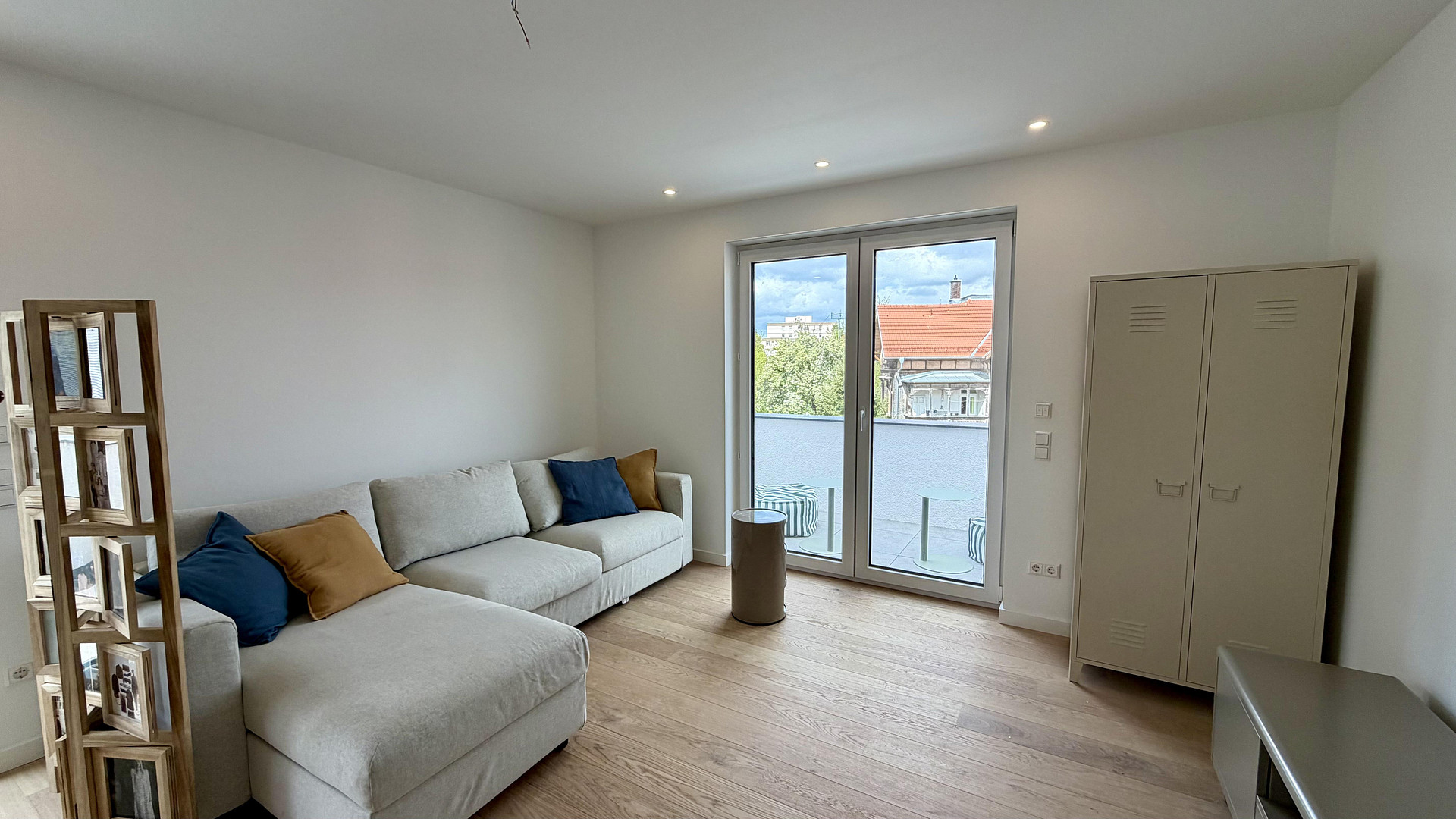 Kernsanierte 2-Zimmer Wohnung bei der Outletcity 3 % Neubau AfA + KfW-Förderkredit – Ulmer Straße 98/1, 72555 Metzingen – Vorschaubild 6