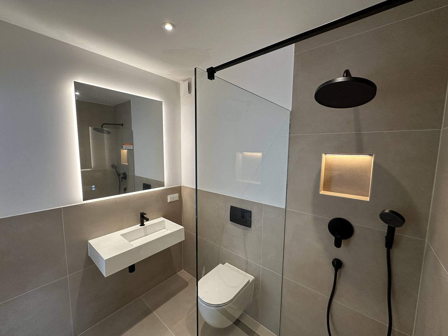 Exklusiver Wohntraum über Köln: Penthouse mit spektakulärer 97 m² Dachterrasse, Provisionsfrei – 50858 Köln(Weiden) – Vorschaubild 20
