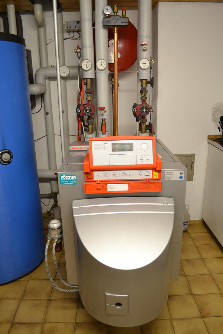 Viel Platz von Privat - großes EFH mit 8 Zimmern – Grafinger Str. 40, 85567 Grafing(Straußdorf) – Vorschaubild 13